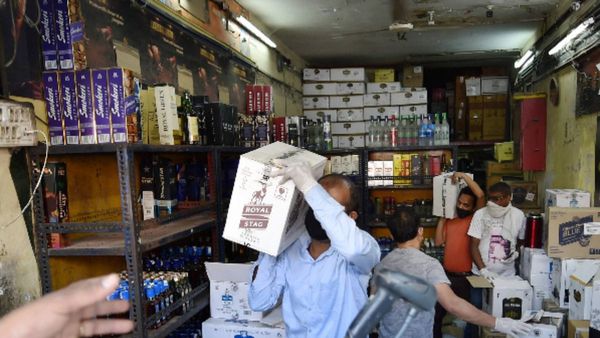 Chandigarh: शराब पीने वालों के लिए बुरी खबर, चंडीगढ़ में तीन दिन बंद रहेंगे ठेके, जानिए क्या है वजह