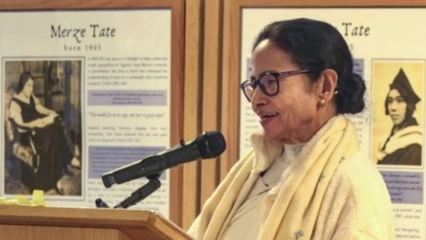 ऑक्सफोर्ड यूनिवर्सिटी में CM ममता बनर्जी के भाषण के दौरान छात्रों ने किया जमकर हंगामा, पूछे तीखे सवाल