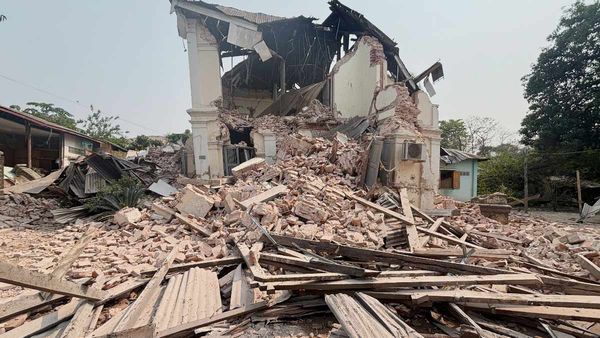 Myanmar Earthquake: म्यांमार में भूकंप ने मचाई तबाही, अब तक 150 लोगों की मौत, 700 से ज्यादा घायल
