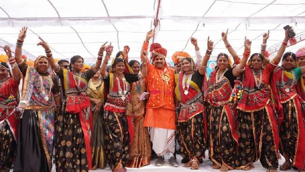 MP News: भगोरिया के रंग में रंगे CM मोहन यादव, आदिवासी समाज के लिए किया बड़ा ऐलान