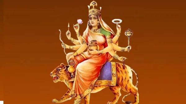 Maa Kushmanda: मां कूष्मांडा की पूजा विधि, मंत्र, आरती और भोग