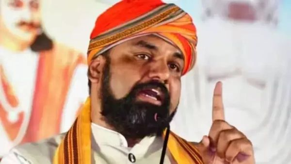 Bihar Politics: ‘पुलिस पर हमले,यादव आरोपी’, सम्राट चौधरी ने RJD पर लगाए गंभीर आरोप, Tejashwi पर भी साधा निशाना