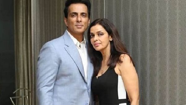 Sonu Sood Wife Accident: सोनू सूद की पत्नी सोनाली का हुआ भयानक कार एक्सीडेंट, जानें कैसी है हालत