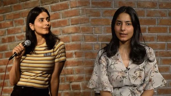 Swati Sachdeva: मां पर भद्दी टिप्पणी देने वाली फीमेल स्टैंडअप कॉमेडियन कौन? सोशल मीडिया पर भड़के लोग