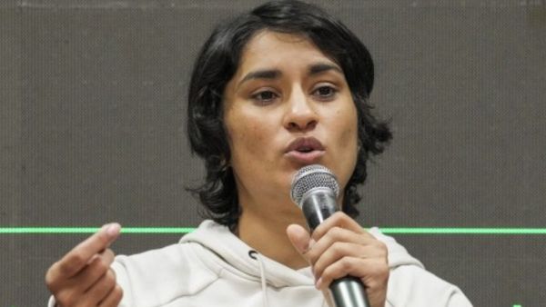 विनेश फोगाट ने जुलाना में महिला कॉलेज की स्थापना की मांग की