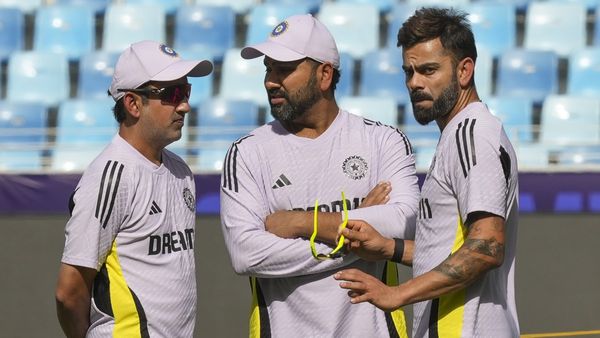 Champions Trophy फाइनल में विराट कोहली के आउट होते ही 14 साल की छात्रा को आया हार्ट अटैक? हो गई मौत