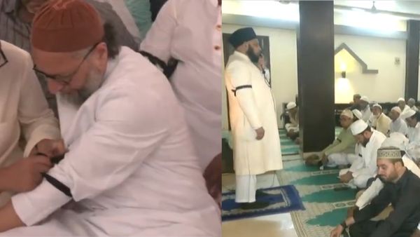 रमजान के आखिरी जुम्मे पर अदा की गई नमाज, मुस्लिम नेताओं ने काली पट्टी बांध कर Waqf Bill का किया विरोध