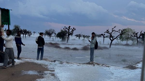 Rajasthan Weather: शिमला-कश्‍मीर नहीं राजस्‍थान है ये, कहां-कहां पर हुई ओलावृष्टि, आज कैसा रहेगा मौसम?