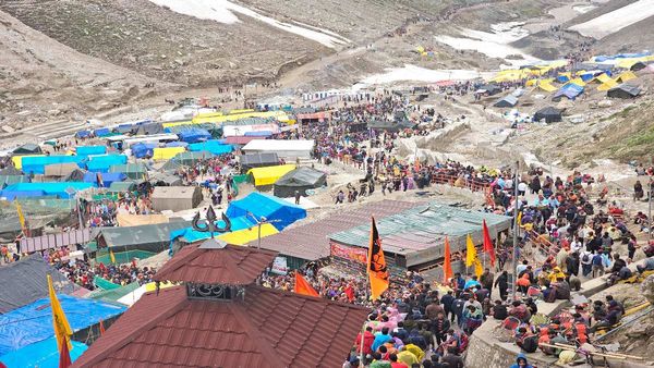 Amarnath Yatra 2025: अमरनाथ यात्रा के लिए कौन कर सकता है आवेदन और क्या हैं जरूरी शर्तें?
