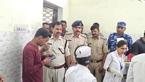 Bihar News: ‘चेहरे और छाती पर भी काफी असर पड़ा है...’, Detonator Blast से ज़ख्मी हुआ युवक, हालत नाज़ुक