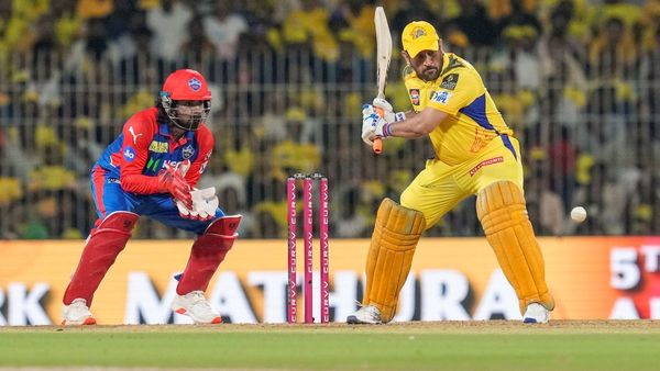 CSK vs DC: चेन्नई सुपर किंग्स ने लगाई हार की हैट्रिक, ये रहे बुरी तरह हार के 3 बड़े कारण