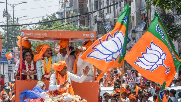 Delhi Mayor Election: दिल्ली मेयर चुनाव 25 अप्रैल को, AAP ने छोड़ा मैदान, फुल फॉर्म में BJP, उम्मीदवार घोषित