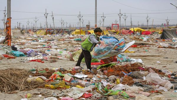 Bengaluru Garbage Tax: बेंगलुरू में ठोस कचरे के प्रबंधन के लिए देना होगा कर, जानिए क्या होता है गारबेज टैक्स