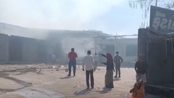 गुजरात के बनासकांठा की पटाखा फैक्‍ट्री में हुआ भयंकर ब्लॉस्‍ट, 18 लोगों की हुई मौत