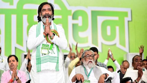 CM हेमंत सोरेन को JMM की कमान, पिता शिबू सोरेन को नया सम्मान, 13वें राष्ट्रीय महाधिवेशन में बड़ा फैसला