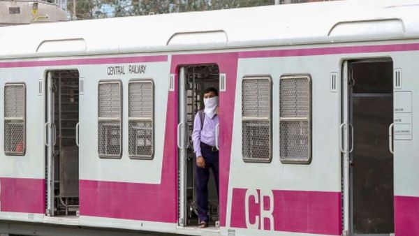 Mumbai Local Train: सेंट्रल रेलवे ने 20-22 अप्रैल तक इन स्‍टेशनों के बीच ट्रैफिक और पावर ब्लॉक का ऐलान किया