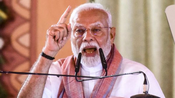 Pahalgam Attack: 'मिट्टी मैं मिला देंगे, मोदी फायर मोड', जानिए सोशल मीडिया पर PM मोदी पर क्या बोल रहे लोग