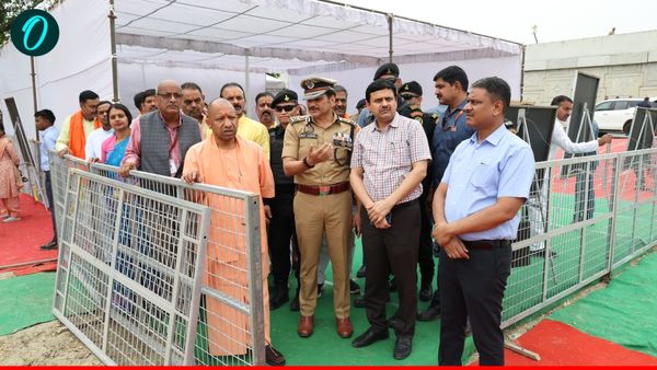 CM Yogi Varanasi: वाराणसी दौरे से पहले सीएम योगी की सख्ती, पीएम मोदी के स्वागत की तैयारियों का लिया जायजा