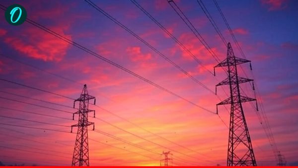 Power Cut: गर्मी का प्रकोप बढ़ा, बिजली-पानी की किल्लत पर अफसरों को सख्त निर्देश, लू से बचाव शुरू