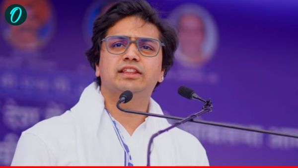 Akash Anand News: BSP से निकाले गए आकाश आनंद ने मायावती से मांगी माफी, कही दिल छू लेने वाली बात