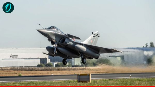 Ganga Expressway Airstrip: हवाई पट्टी पर वायुसेना का अभ्यास, गंगा एक्सप्रेसवे पर इस जगह उतरेंगे लड़ाकू विमान