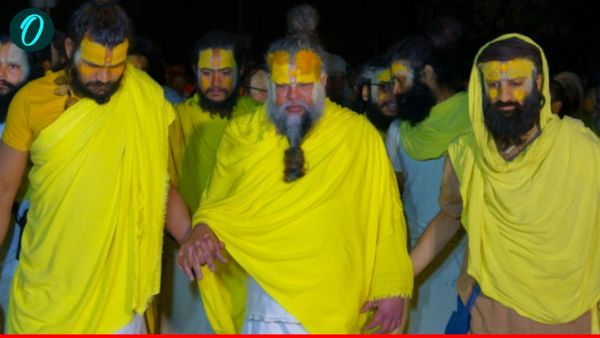 Sant Premanand Maharaj: बदली पदयात्रा की टाइमिंग, जानिए अब कब यात्रा पर निकलेंगे संत प्रेमानंद महाराज