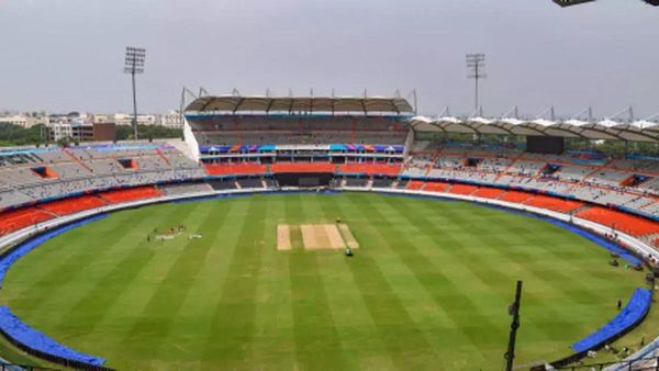 SRH vs GT, Pitch Weather: आईपीएल में आज बल्लेबाज या गेंदबाज कौन पड़ेगा भारी? जानें पिच और वेदर रिपोर्ट