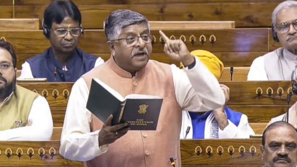 Waqf Amendment Bill: रविशंकर प्रसाद के बयान से क्या होगा मुतवल्लियों के 'सिर में दर्द'?