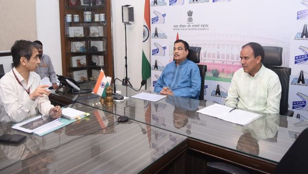 श्रीनगर में यहां बनेगी एलिवेटेड रोड़, केन्द्रीय सड़क परिवहन एवं राजमार्ग मंत्री नितिन गड़करी ने दी हरी झंडी