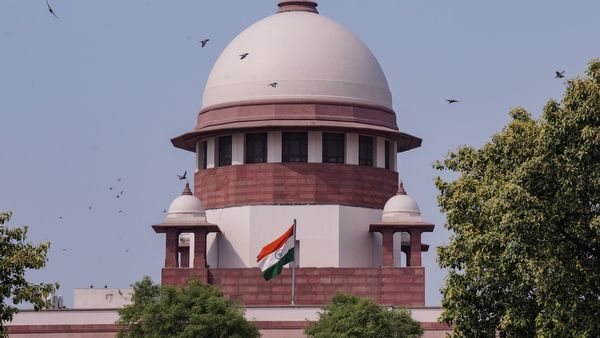 सुपरटेक प्रोजेक्ट्स की CBI जांच का आदेश, सुप्रीम कोर्ट ने कहा- ‘बिल्डर-बैंक गठजोड़' का पर्दाफाश जरूरी