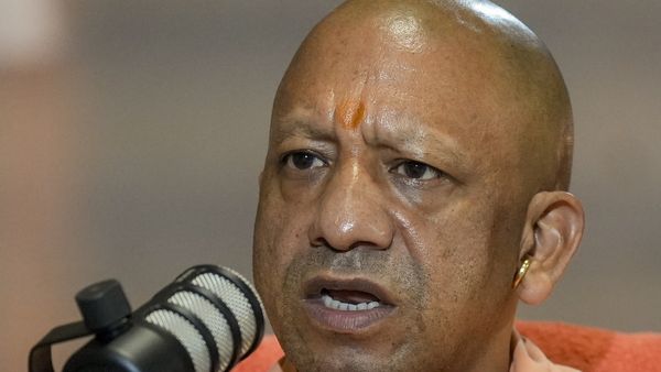 यूपी में लागू की गई ये योजना, इस शहर में 2700 युवाओं को मिलेगा रोजगार, 5 लाख तक का दिया जा रहा ब्याजमुक्‍त लोन