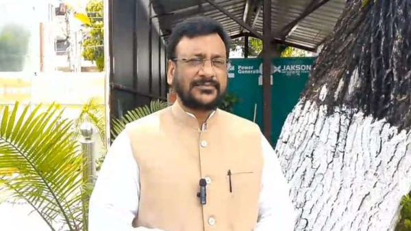 Waqf Janjagran Abhiyan के तहत मुस्लिम समाज के बीच पहुंच रही BJP, संपत्ति को लेकर बोर्ड अध्यक्ष ने क्या कहा