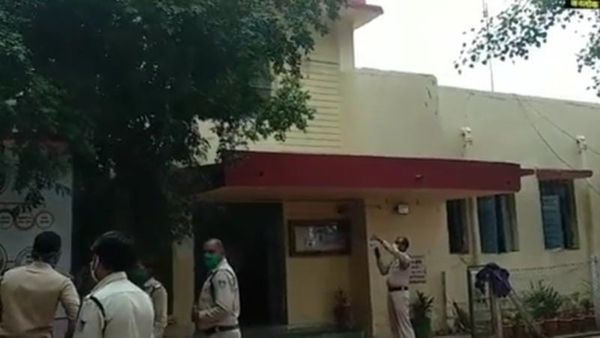 Bhopal: पिपलानी में रिश्तों पर काला धब्बा, 12 साल की नाबालिग से भाई की ज्यादती, नवजात की मौत, DNA जांच शुरू