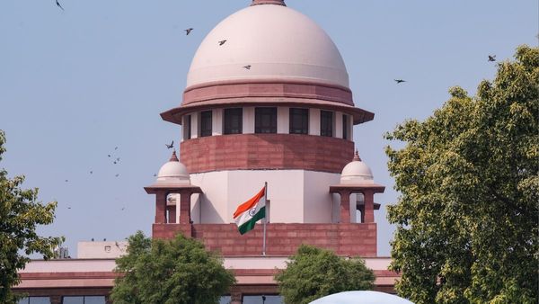 Bengal Poll Violence पर सुप्रीम कोर्ट सख्त, चारों आरोपियों की जमानत रद्द की, लोकतंत्र पर बताया सीधा हमला