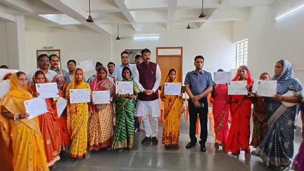 Bihar News: '1 हजार करोड़ रुपये का निवेश, जीविका दीदियों का खुद का बैंक', मिलेगा सस्ता ऋण, जानिए मामला