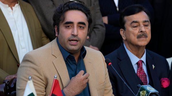 नकलची निकला पाकिस्तान! 'सिंधु में खून' बहाने की धमकी देने वाले बिलावल भुट्टो को दी शांति मिशन की जिम्मेदारी