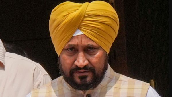 कांग्रेस नेता चरणजीत सिंह चन्नी ने सर्जिकल स्ट्राइक पर ऐसा दिया बयान, जिसको लेकर घिरे तो देने लगे सफाई