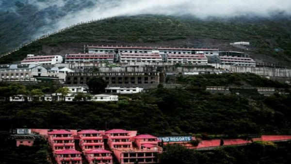 शनिवार-रविवार की छुट्टी खत्म, रात में जमा करने होंगे मोबाइल, संस्कृत विश्वविद्यालय ने कहां लागू किए ये नियम