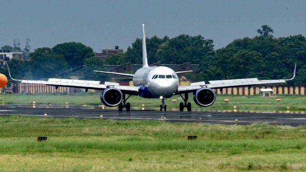 यात्रीगण सावधान! मुंबई एयरपोर्ट ने जारी की नई ट्रैवल एडवाइजरी, फ्लाइट पकड़ने से पहले पढ़ें ये दिशा निर्देश