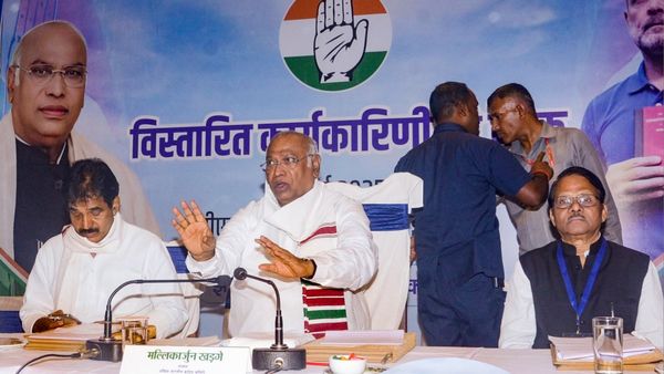 Mallikarjun Kharge: 'पीएम को हमले की खबर थी', पहलगाम आतंकी हमले पर मल्लिकार्जुन खड़गे का PM Modi पर बड़ा आरोप