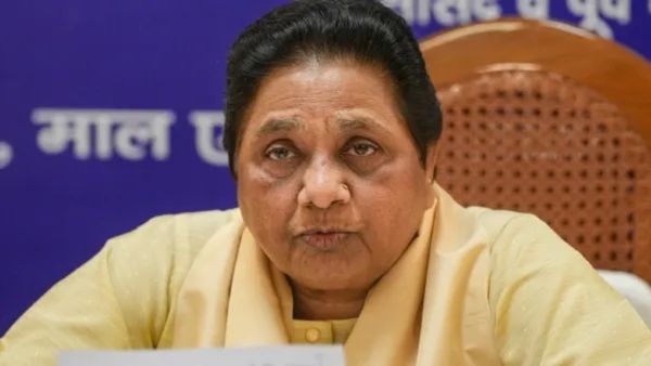 Caste Census: 'कांग्रेस अपना काला इतिहास भूल गई', आखिर कांग्रेस पर क्यों भड़कीं मायावती?