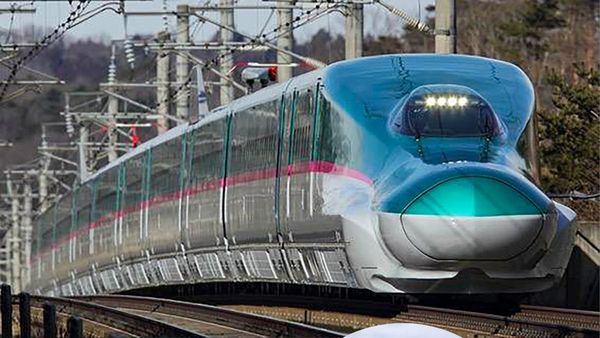 Bullet Train: मुंबई-अहमदाबाद रूट पर दौड़ेगी भारत की पहली बुलेट ट्रेन, 3 घंटे में तय होगा 508 किमी का सफर