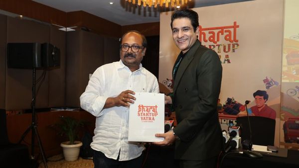 भारत स्टार्टअप यात्रा: जहां दुनिया थमती है, वहां से एक नई राह निकलती है