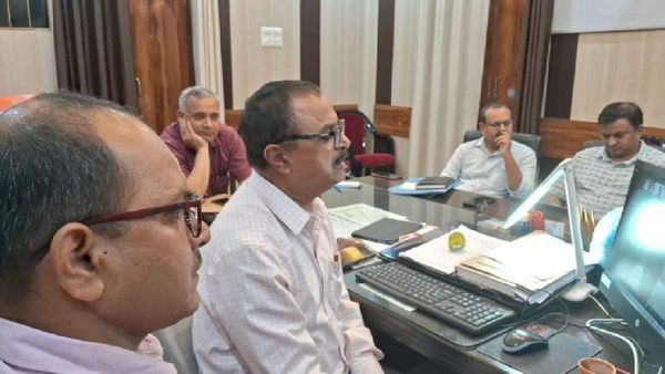 Gorakhpur News: मुख्यमंत्री आरोग्य मेले का सीएमओ ने किया निरीक्षण , दिए यह खास निर्देश