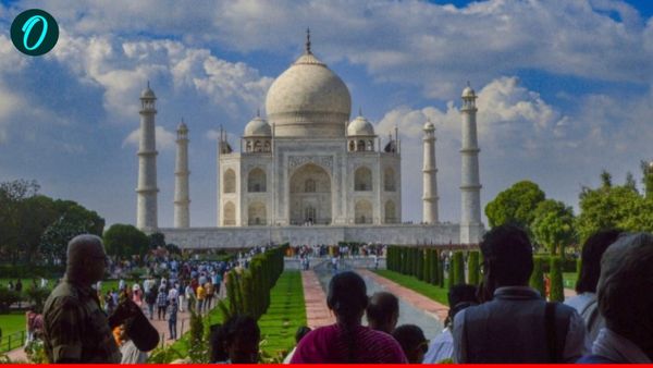 Taj Mahal security: ताजमहल पर बढ़ी सुरक्षा, हर पर्यटक की कड़ी चेकिंग, गेट पर बड़े बैग ले जाना अब पूरी तरह बंद