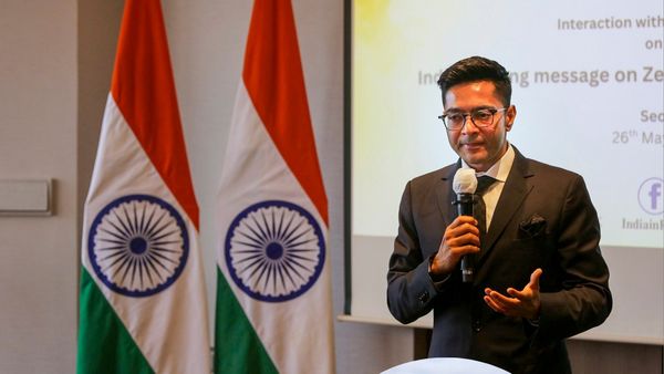 Operation Sindoor: 'आतंकवाद ही है पड़ोसी मुल्क की पहचान', TMC नेता अभिषेक बनर्जी का पाकिस्तान पर तीखा हमला