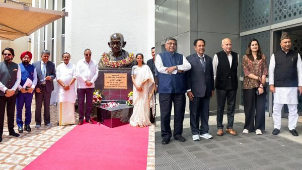 सुप्रिया सुले के नेतृत्व में कतर से आतंकवाद विरोधी अभियान शुरू, UK, फ्रांस के लिए 'टीम रविशंकर प्रसाद' रवाना