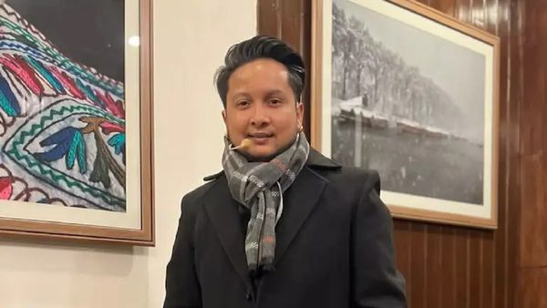 Indian Idol 12 के विनर पवनदीप राजन की हालत गंभीर, परिवार परेशान, दोस्त ने बताया सिंगर का हाल