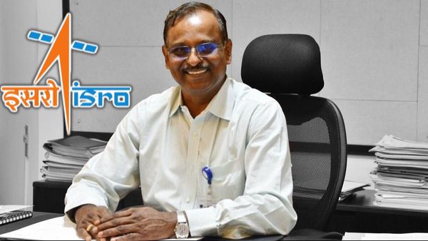 छोटे से गांव से ISRO के चेयरमैन तक का सफर! पढ़िए डॉ. नारायणन का सफरनामा, कौन-कौन सी डिग्री है इनके पास?