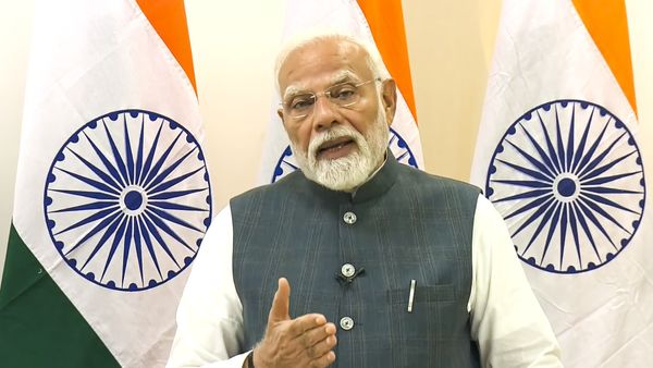 PM Modi Sikkim: 'नॉर्थ ईस्ट विकास का केंद्र', जानें PM मोदी की सिक्किम में 5 बड़ी बातें, क्या है इसके मायने?